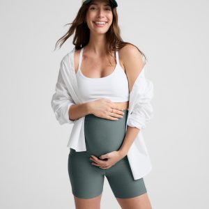 Spacedye? Keep Pace 5 Maternity Pocket Biker Short