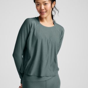 Featherweight Daydreamer Pullover