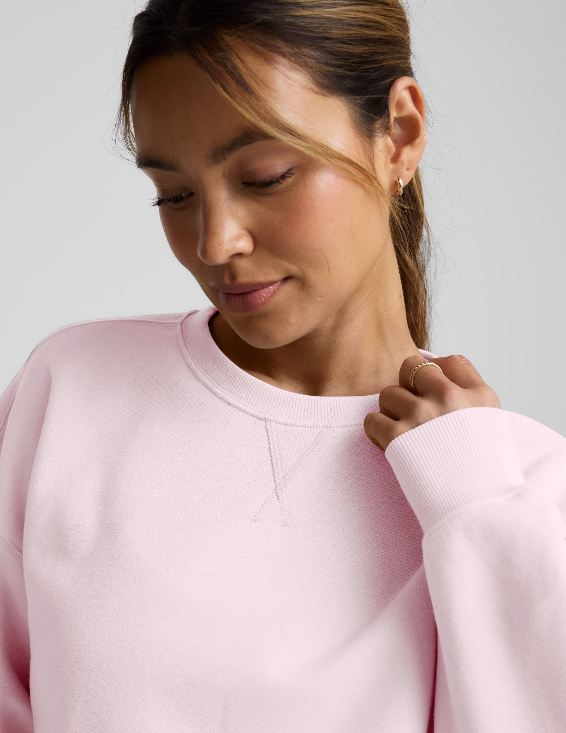 LuxeFleece? Cropped Sweatshirt - Image 3