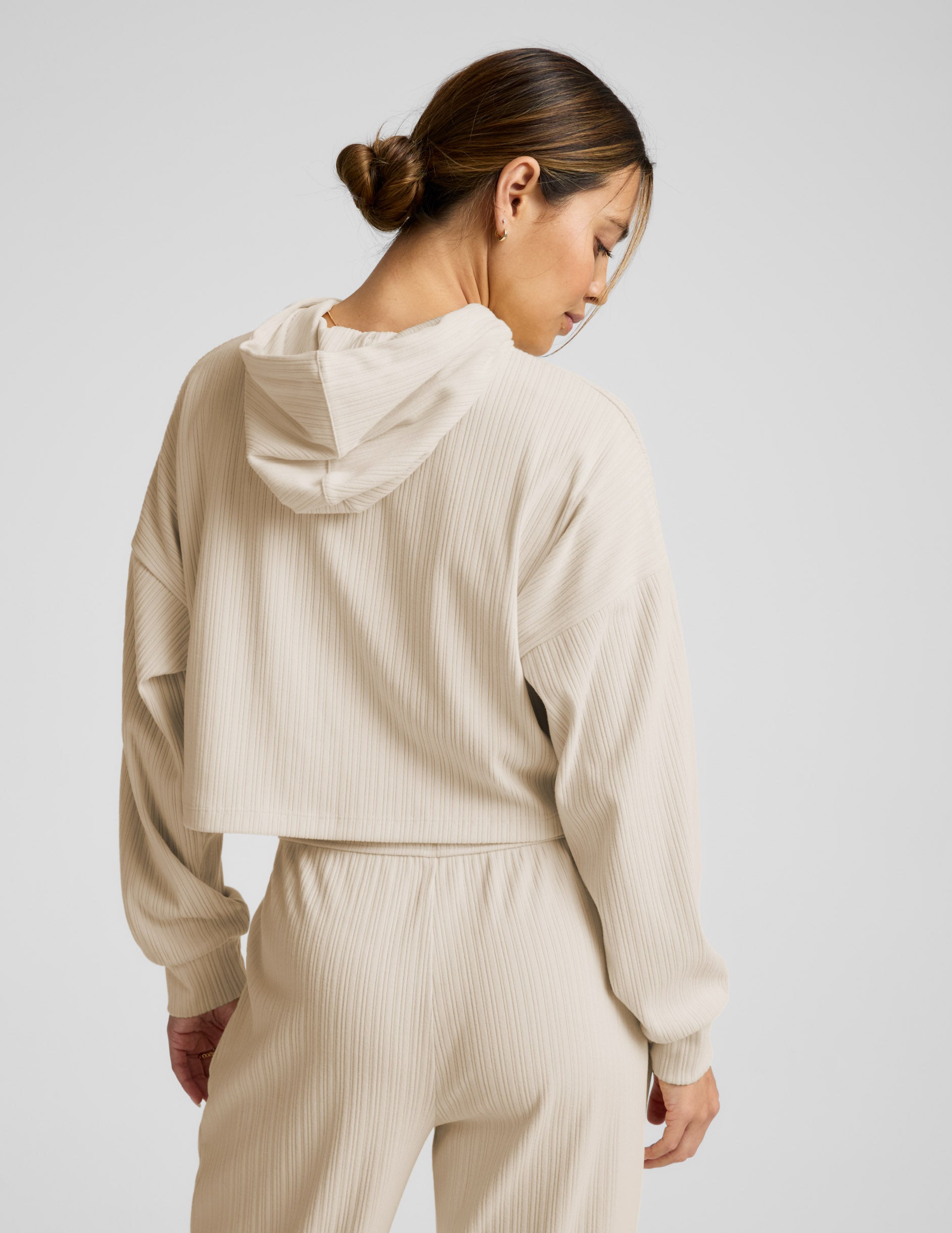 Breathe Easy Ribbed Cropped Hoodie - Image 4