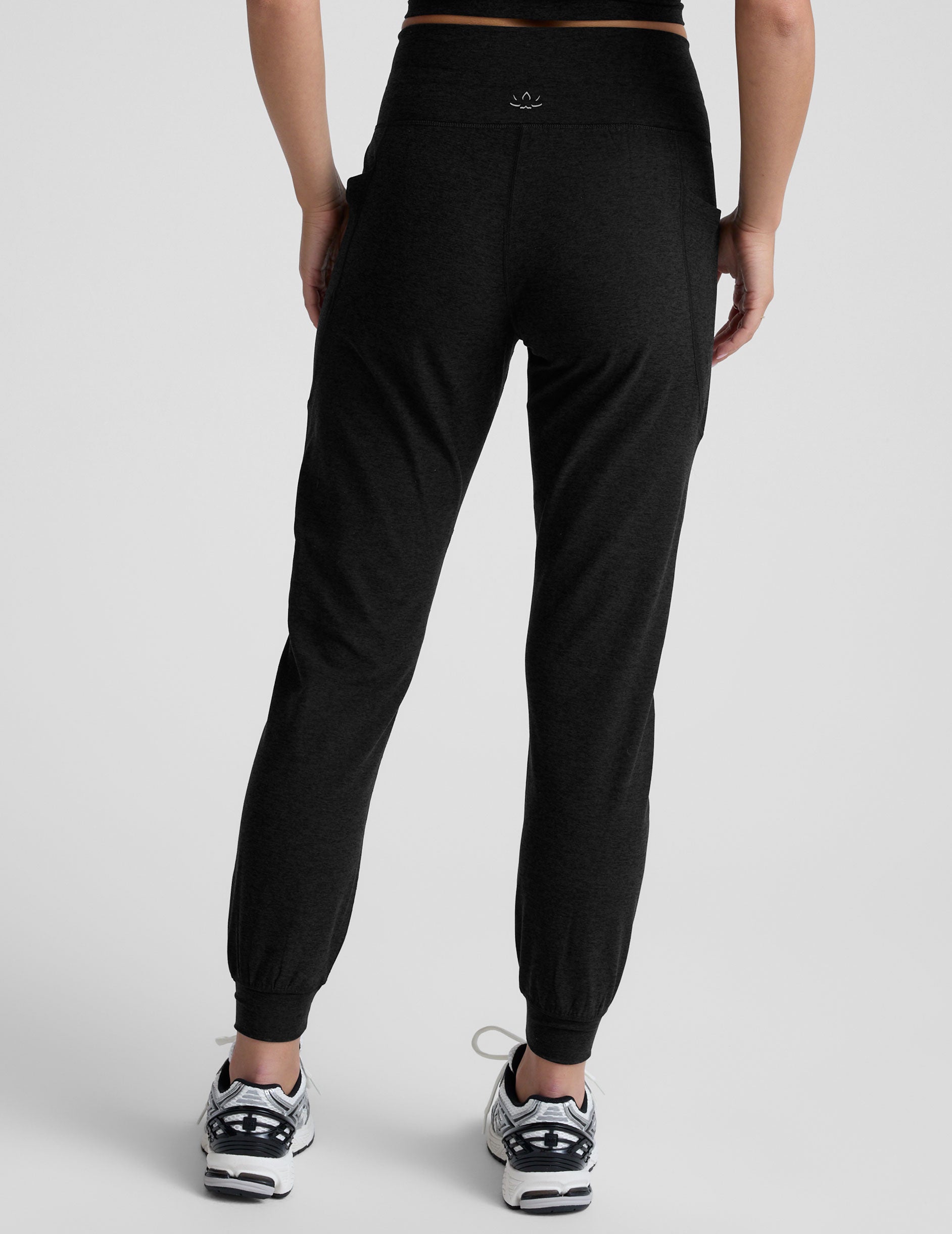 Spacedye? Go Pocket Jogger - Image 4