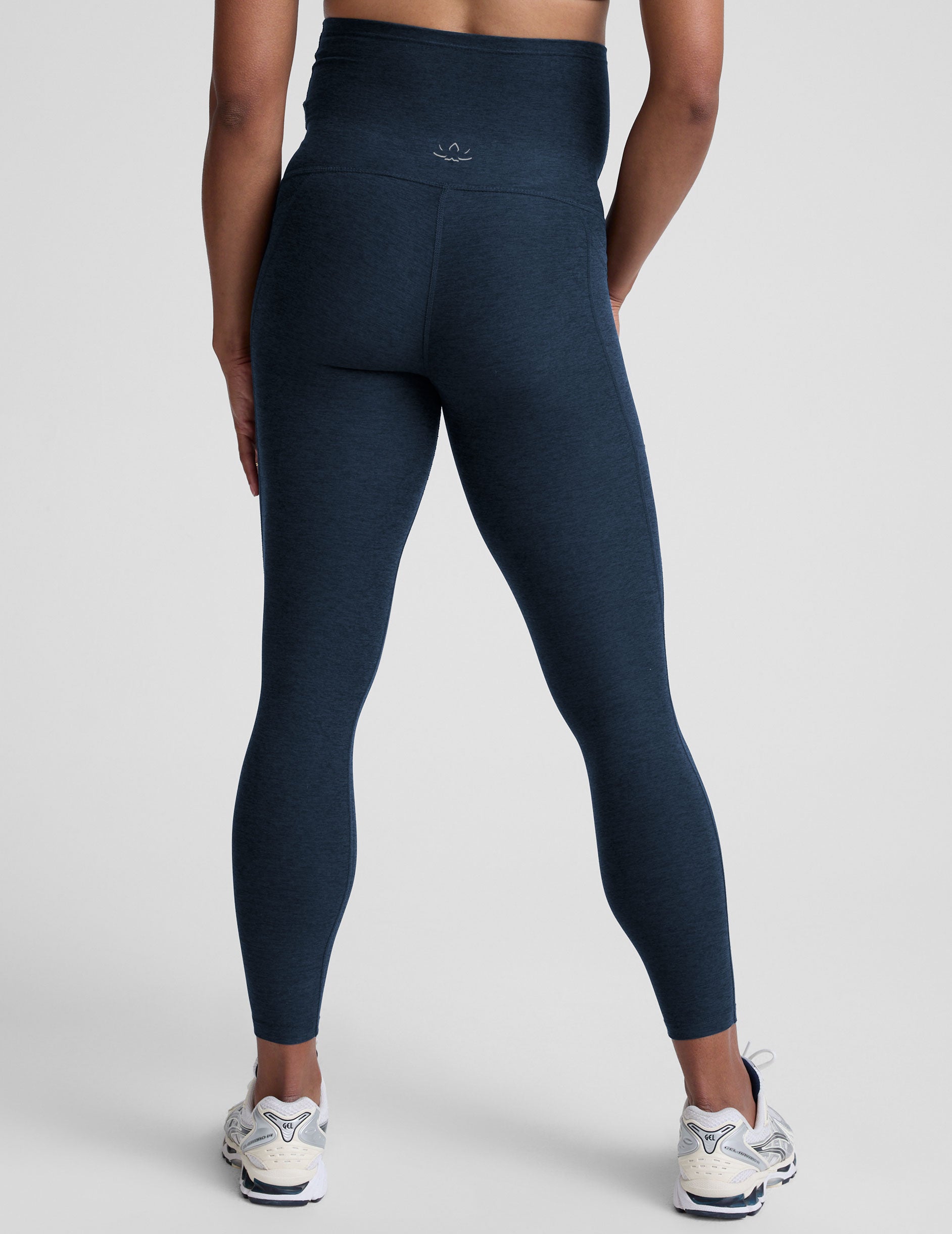 Spacedye? Love the Bump Maternity Pocket Midi Legging - Image 5