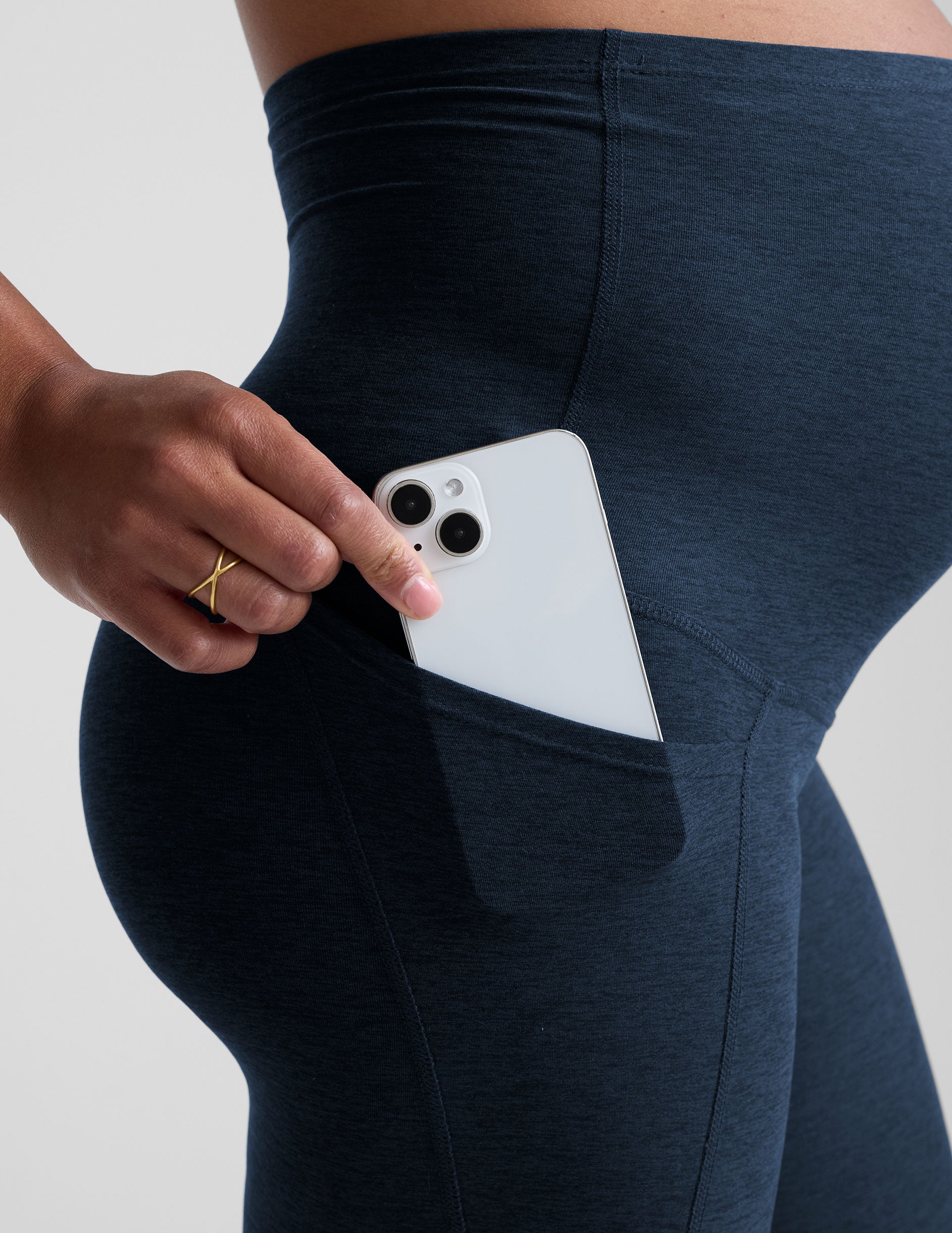 Spacedye? Love the Bump Maternity Pocket Midi Legging - Image 3