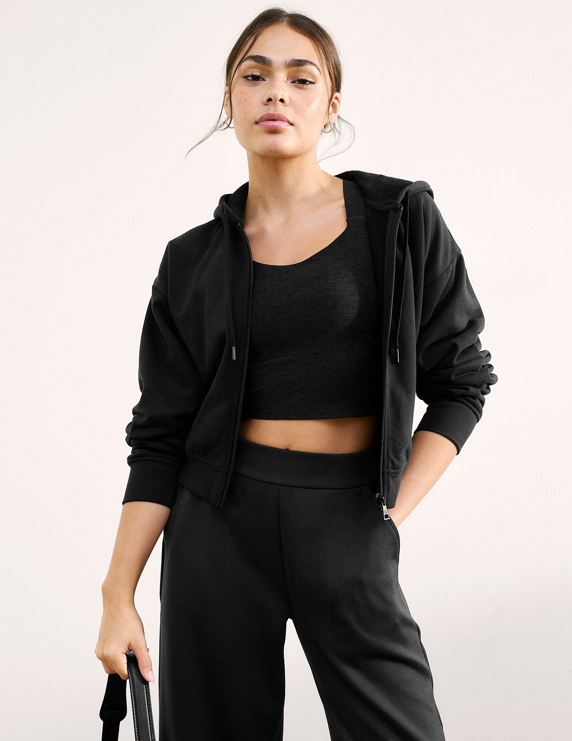 Spacedye? Twist Through Cropped Tank - Image 5